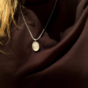 Ygieia Cameo Pearl Necklace Silver