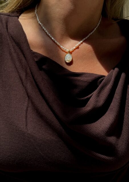 Eros Cameo Pearl Necklace