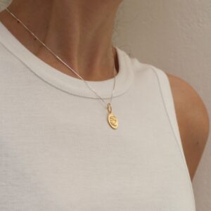 Ygieia Glossy Necklace