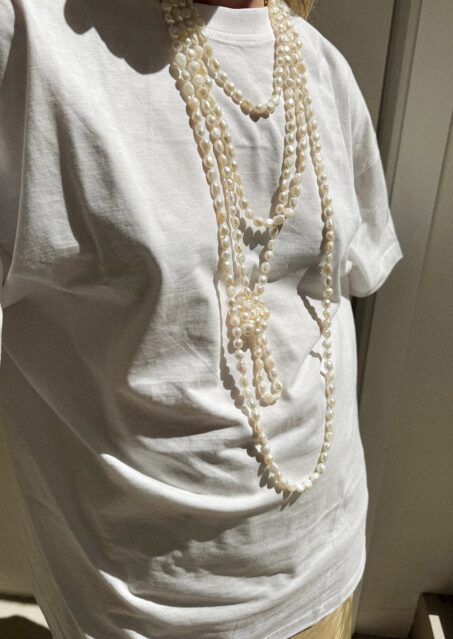 Vilma Pearl Long Necklace