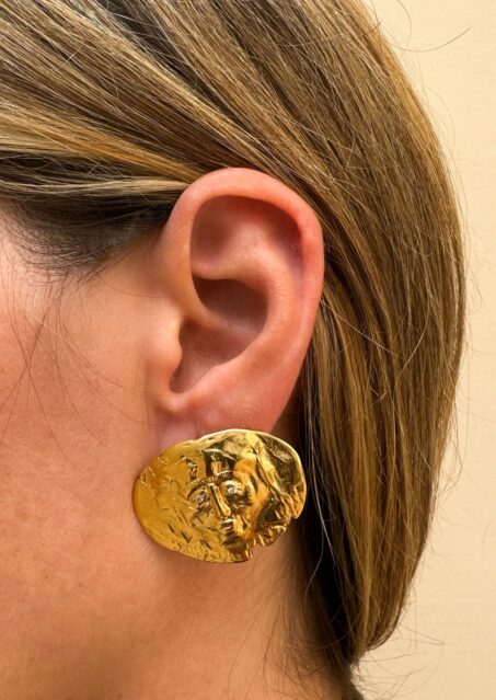 Nikolaos Earrings Gold