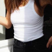 The 70’s Tee Low Neck