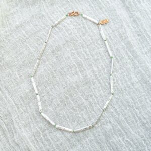 Yasemi Emerald Pearl Necklace